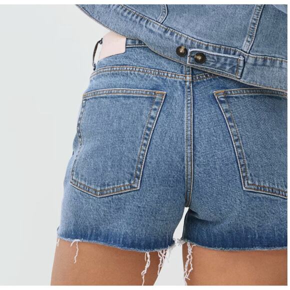 Everlane The Way-High Cut Off Raw Hem Denim Shorts Blue Size 28 NEW - Picture 3 of 10